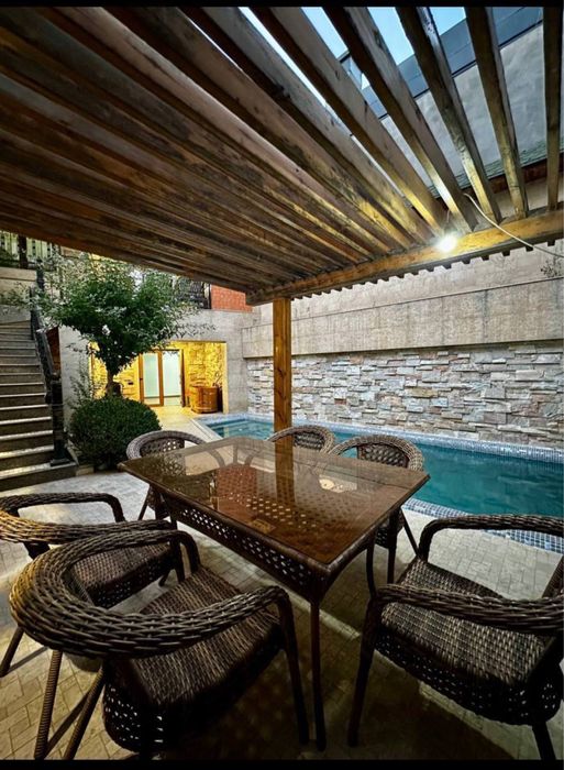 Продается  Трех уровневый дом.   Район Мирзо-Улугбекский. Ул.