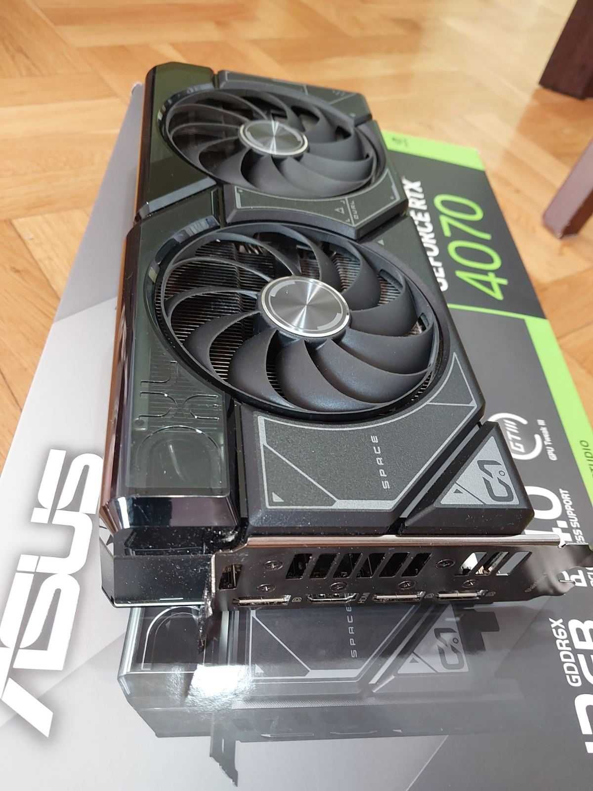 Asus Dual RTX 4070 12GB