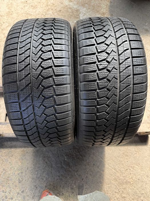 2x Anvelope Iarna 235/35 R19 - Goodride Zuper Snow Z507