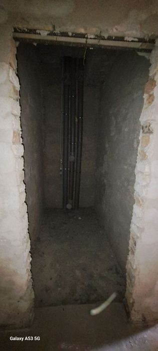 Каробка 115кв сотилади