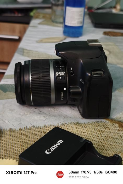 Canon eos 450D в перфектно състояние  незнам дали работи