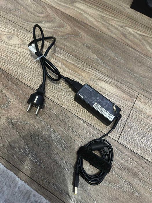 Incarcator ORIGINAL Laptop Lenovo 65W / 20V 3.25A ADLX65NCC3A 45N0261