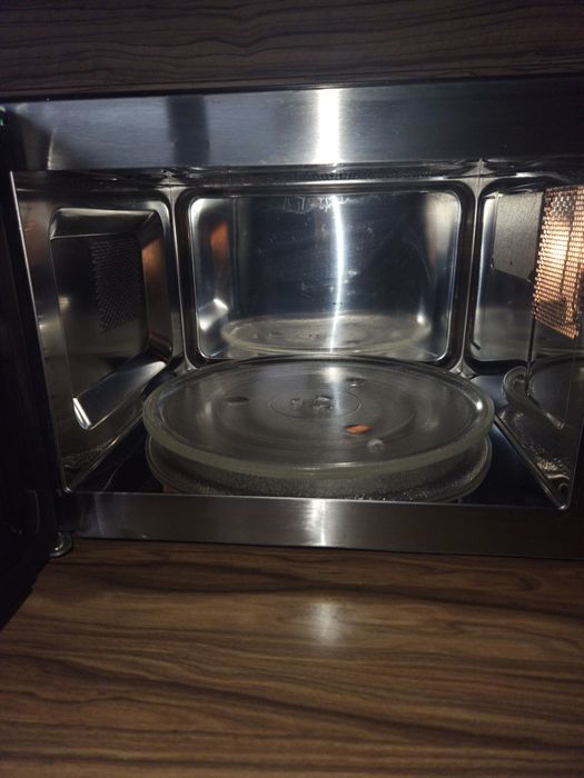 Gorenje микровълнова фурна