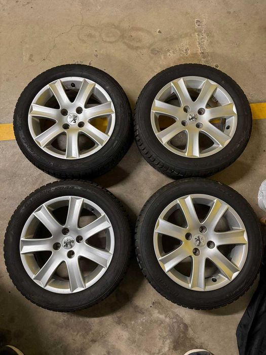 Нови зимни гуми с джанти 16" за Пежо 207 6j16 Ch4-27 Et27 195/55 R16