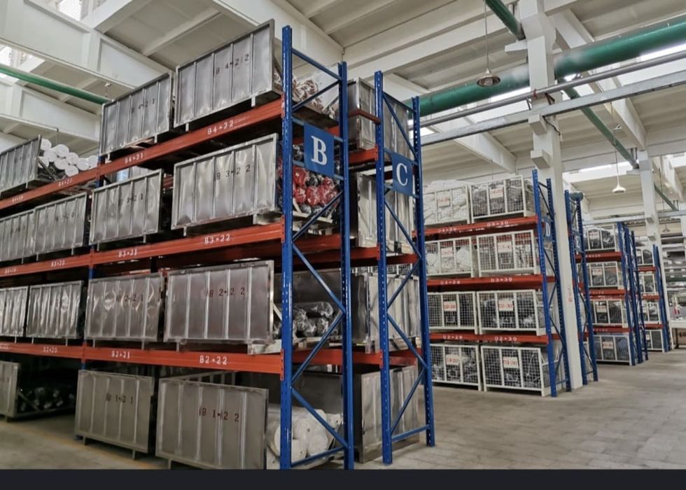 Rafturi metalice industriale Reglabile 616x064