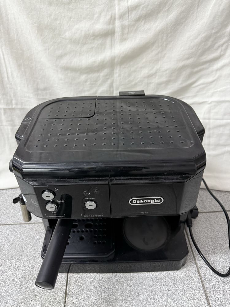 Кафемашина DeLonghi