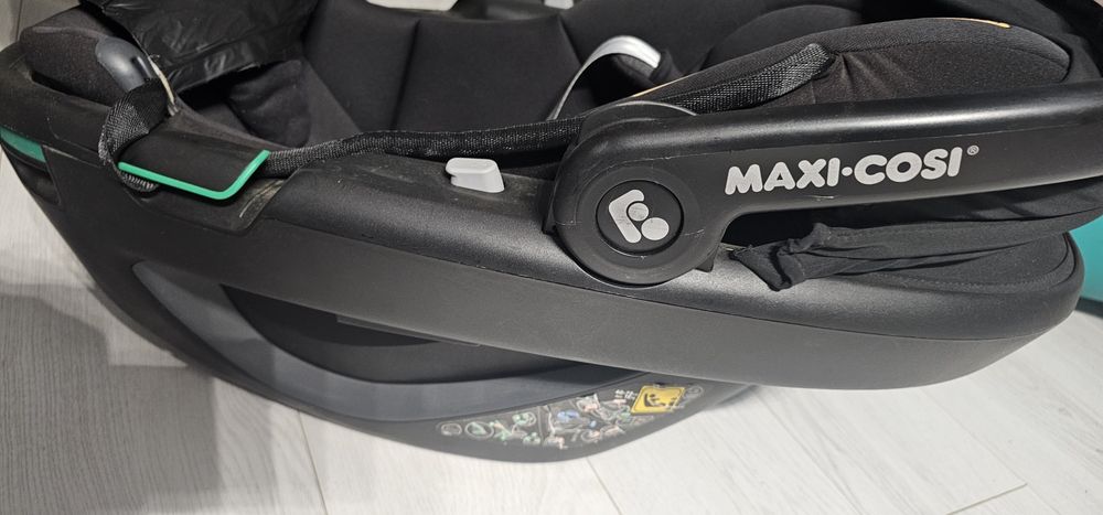 Scoica Maxi Cosi Pebble Pro + suport Auto 360