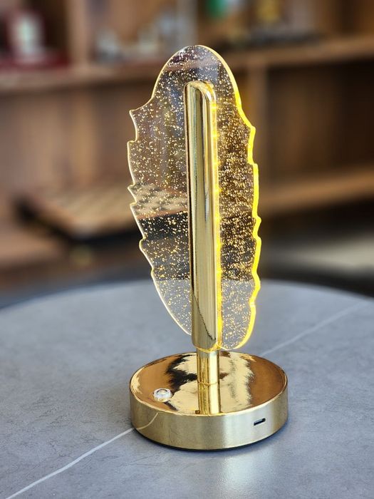 Настольная LED-лампа «Золотой лист»