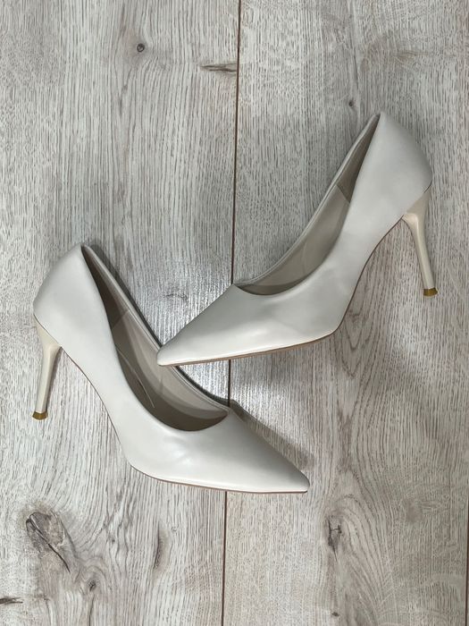 Женские туфли. Каблук «Шпилька»