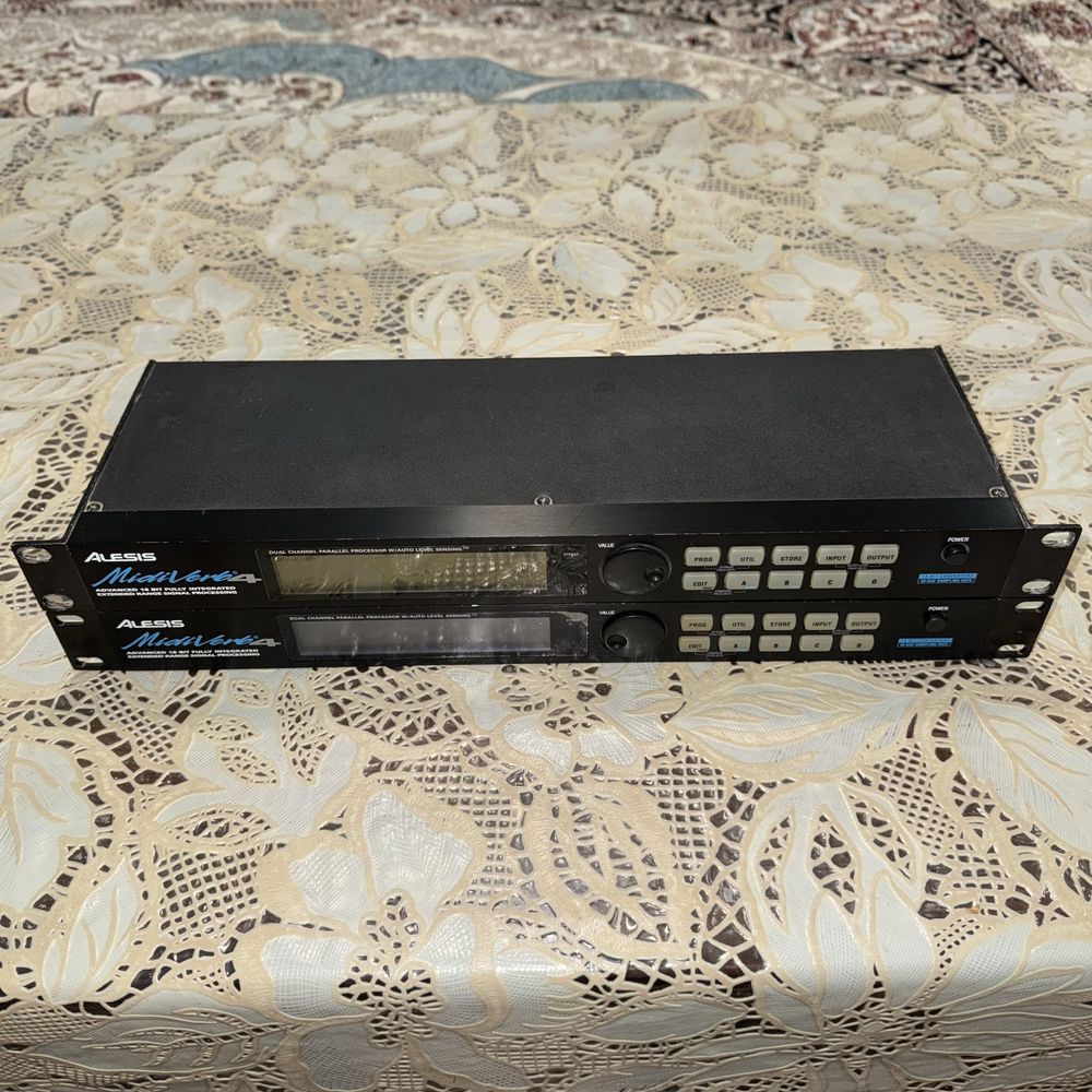 Alesis MidiVerb 4