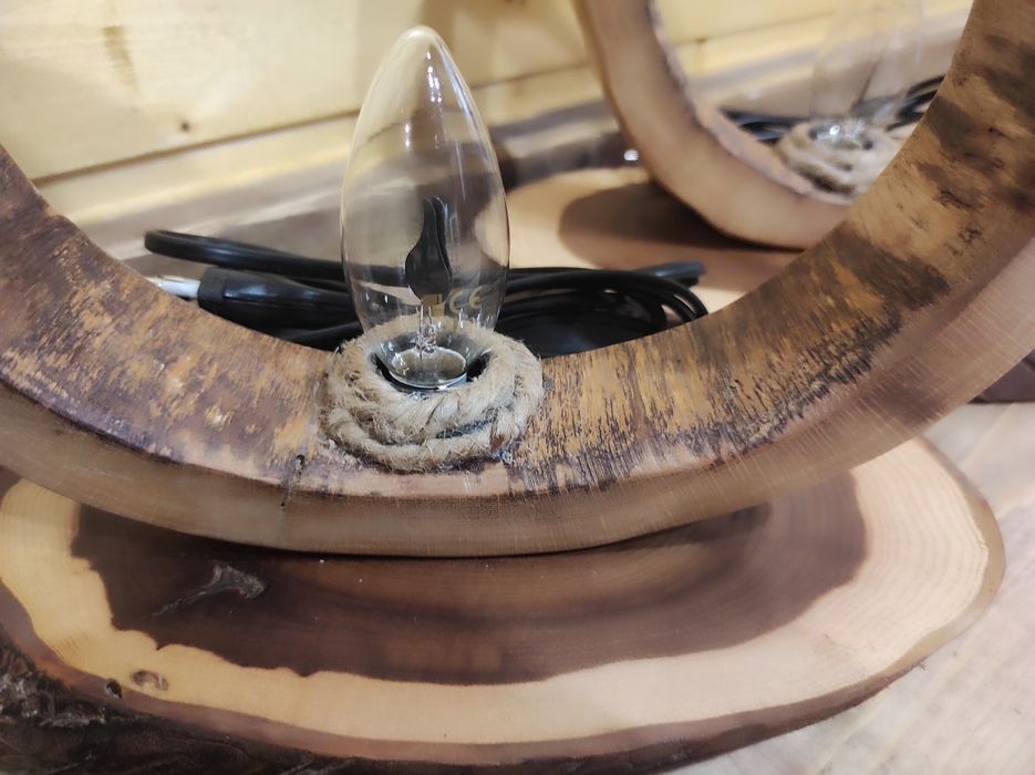 Нощни лампи . Лампи от дърво. Настолни лампи