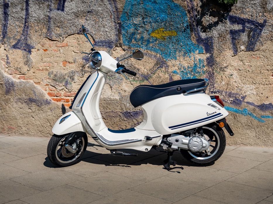 Vespa - ediție specială - de vânzare!