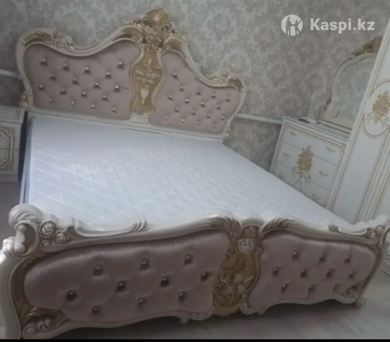 Кровать двуспальный