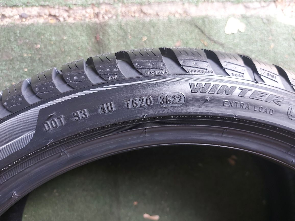 225 40 18 Pirelli DOT 2022 iarna runflat NOI