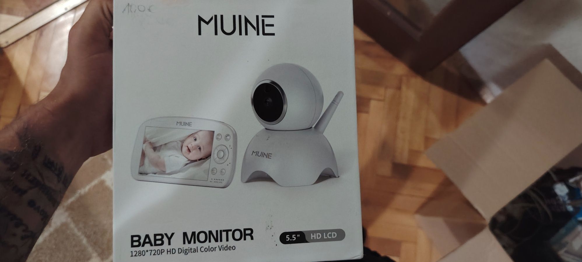 Чисто нов бебефон muine