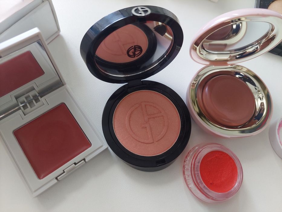 Румяна хайлайтер Armani Rare Refy