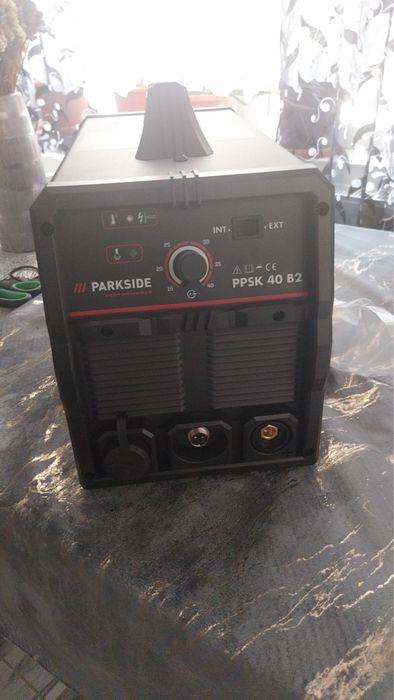 Vand Aparat de taiat plasma Parkside cu compresor integrat