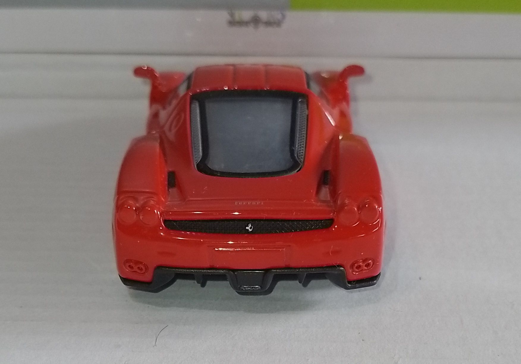 Ferrari Enzo, мащаб 1/43