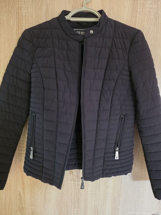 Дамско Яке GUESS