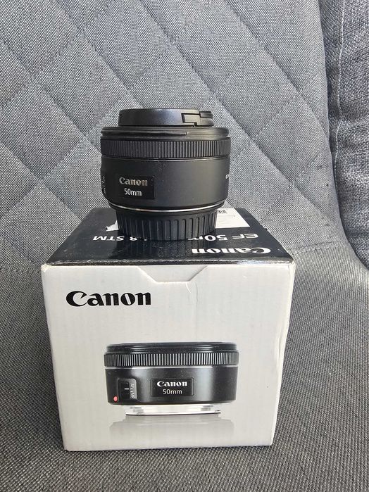 Фотоапарат Canon EOS 750D – пълен комплект с 2 обектива и аксесоари