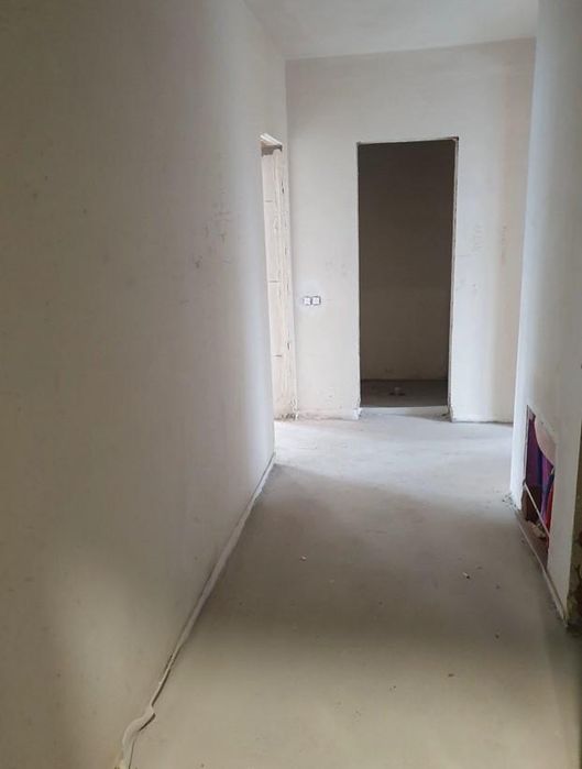 Продава се Тристаен апартамент в София, Красно село - 121 кв.м за 2273 €/кв.м - Снимка #2