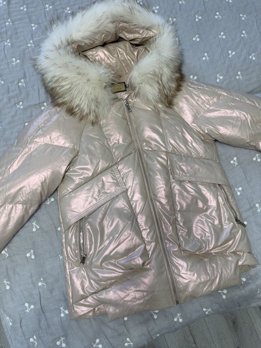 Продам пуховик (Италия)
