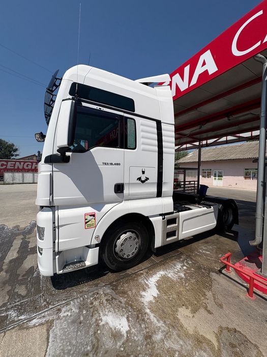 Cap tractor MAN TGX euro 6
