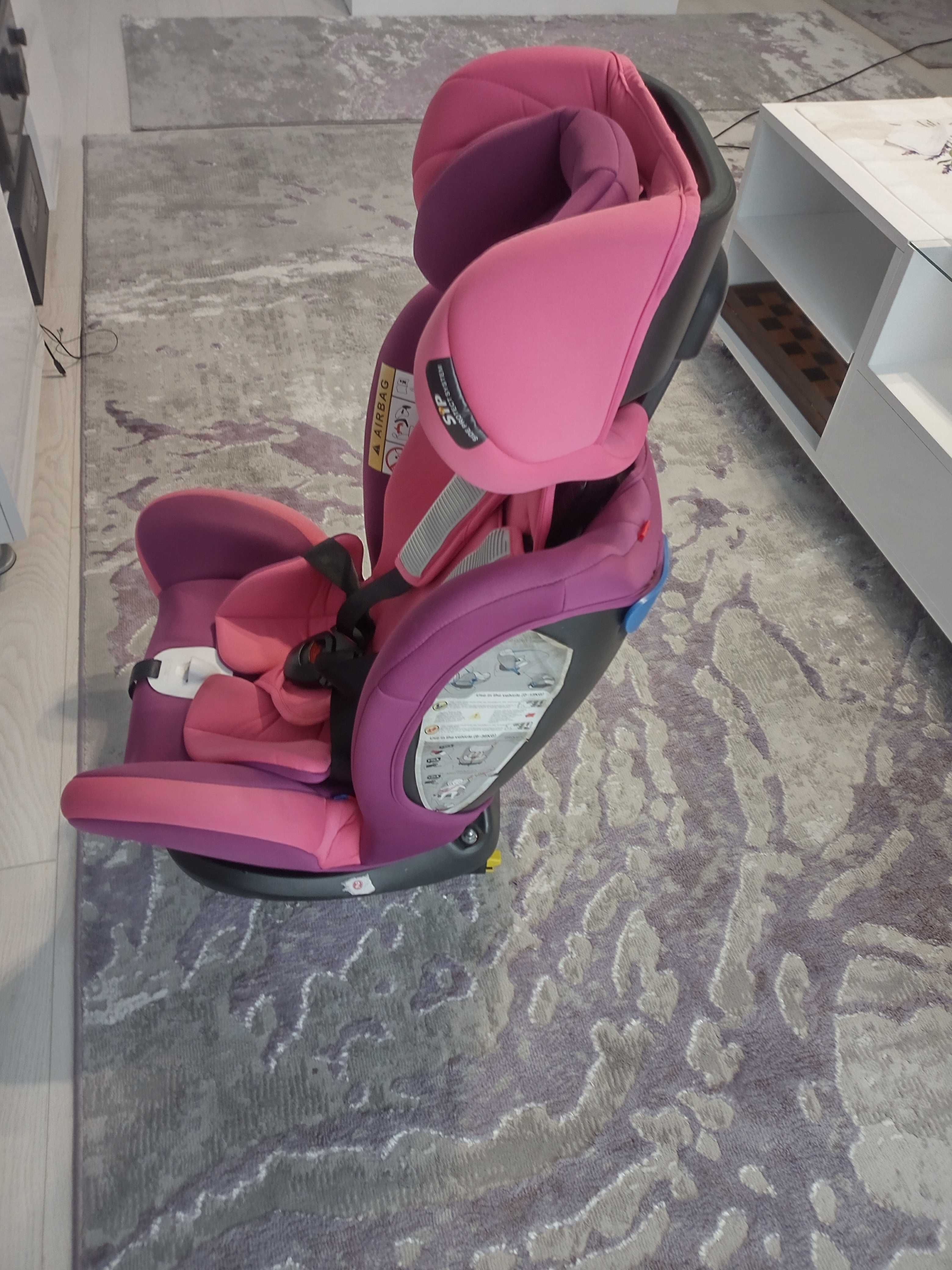 Scaun Copil pentru masina cu prindere Isofix