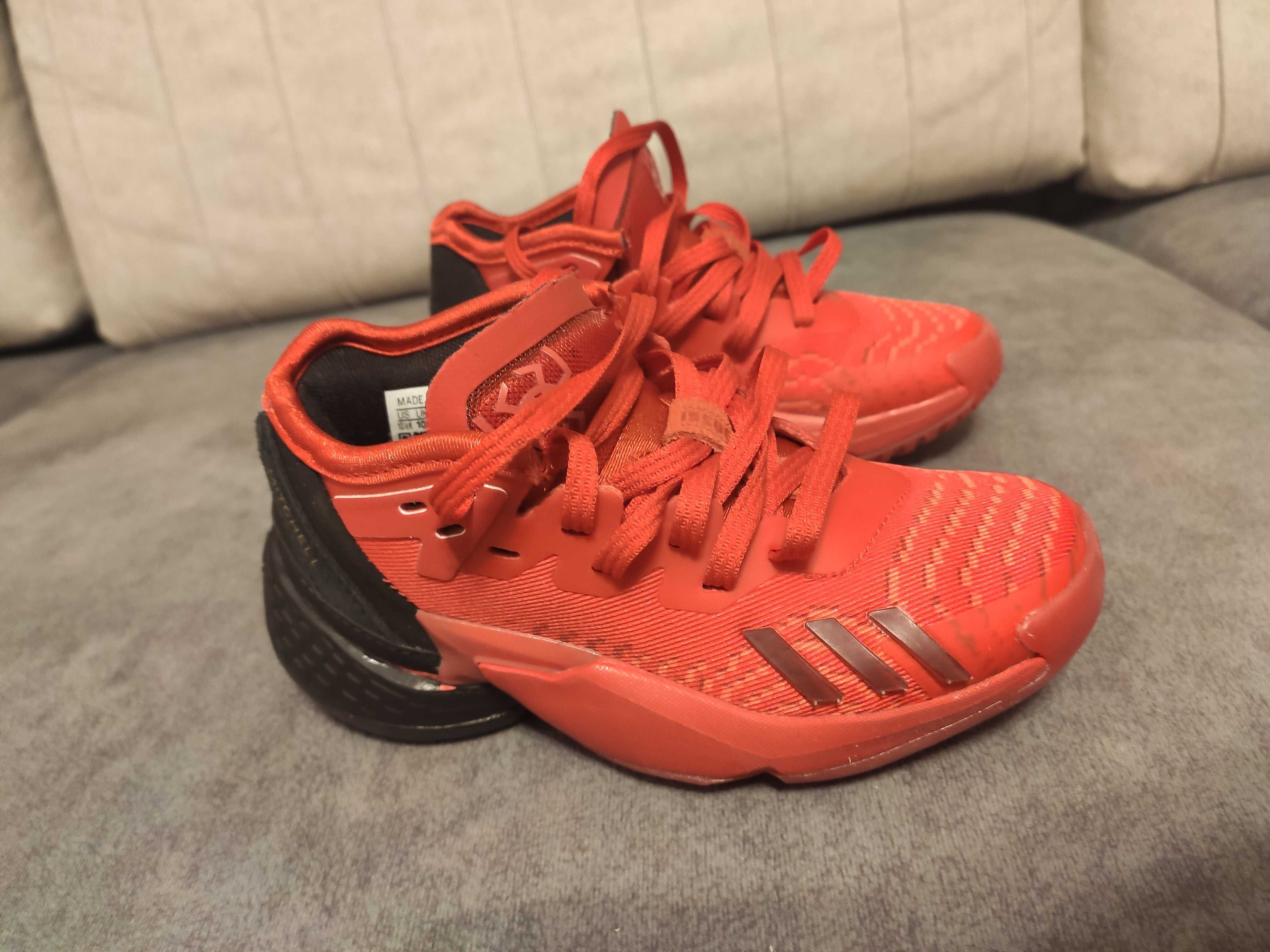 Детски баскетболни обувки Adidas Mitchel 28