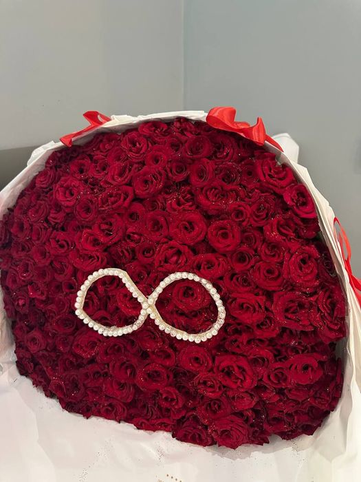 Цветы Розы доставка по Ташкенту