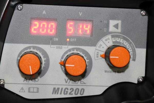 Aparat sudura MIG 200 Synergic JASIC + butelie 8L argon CO2 + reductor