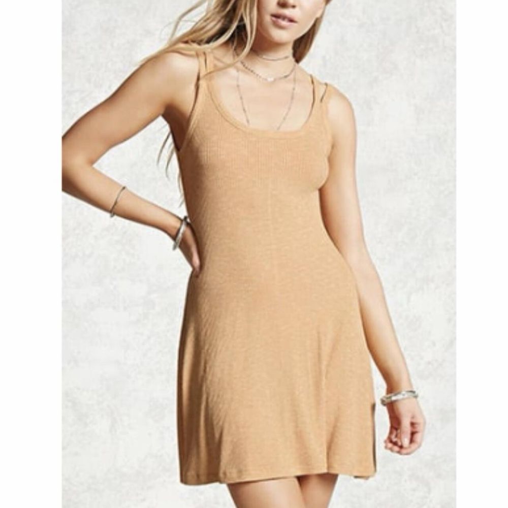 Лятна рокля Forever 21