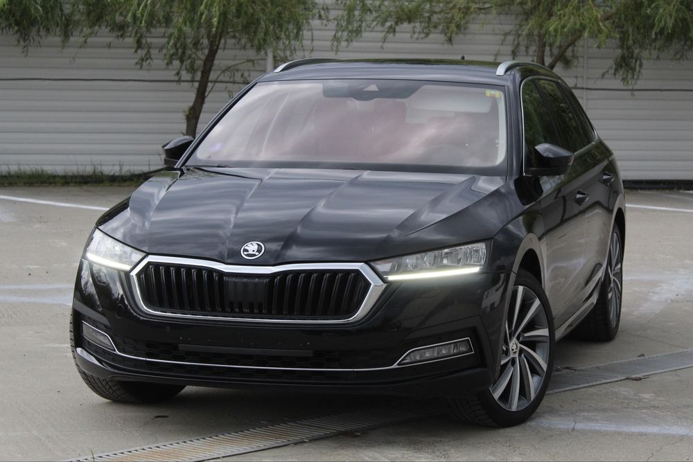 Skoda Octavia/2021/1.5 TSI/e-tech/Benzina/Faruri matrix/Automata/150Cp