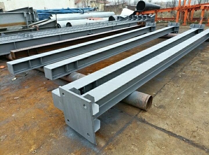 Vand hala metalică de 33×12×4   cu sau fără montaj