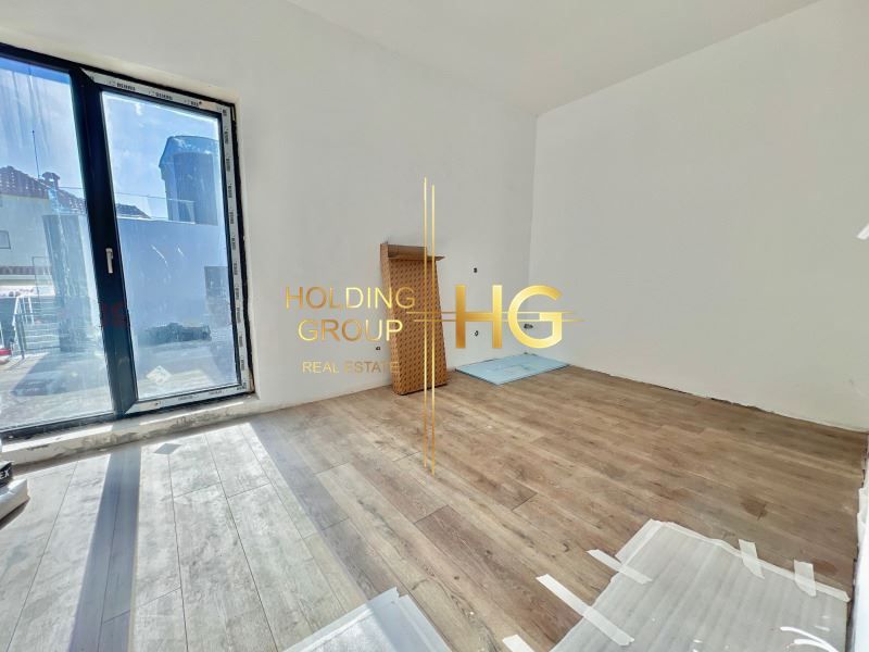 Продава се Тристаен апартамент в Варна, м-т Траката - 117 кв.м за 1624 €/кв.м - Снимка #5