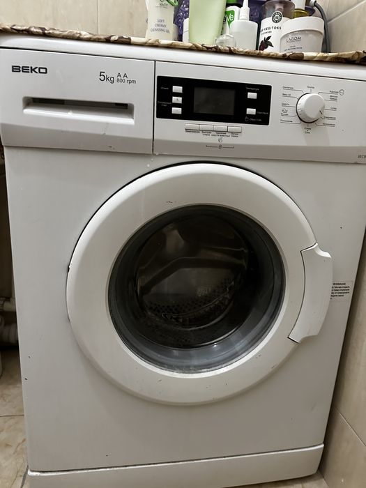 Срочно продам стиральную  машину