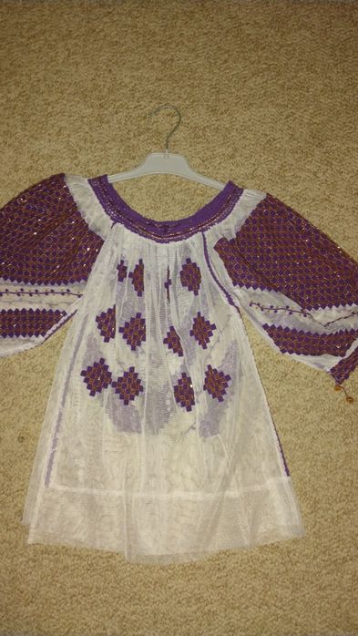 Ie veche românească margele