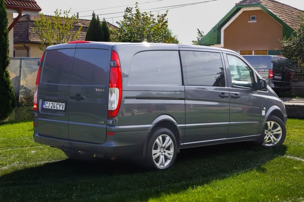 Vând Vito 2014 IMPECABILA  luna 8  6 locuri cutie Automata