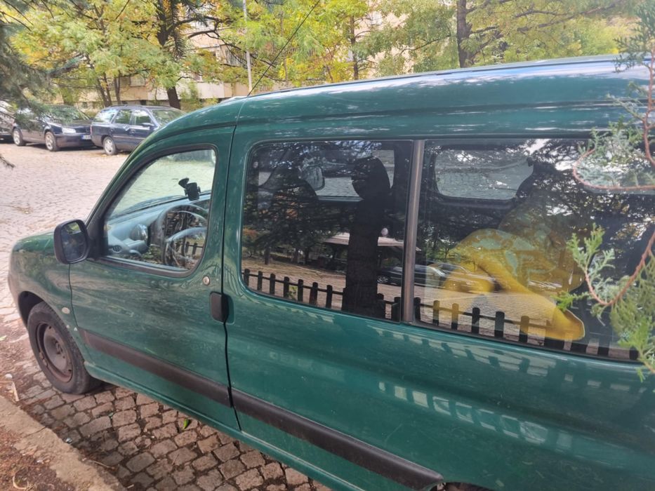 Peugeot Partner пикап