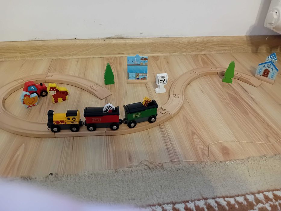 Trenulet Brio cu accesorii