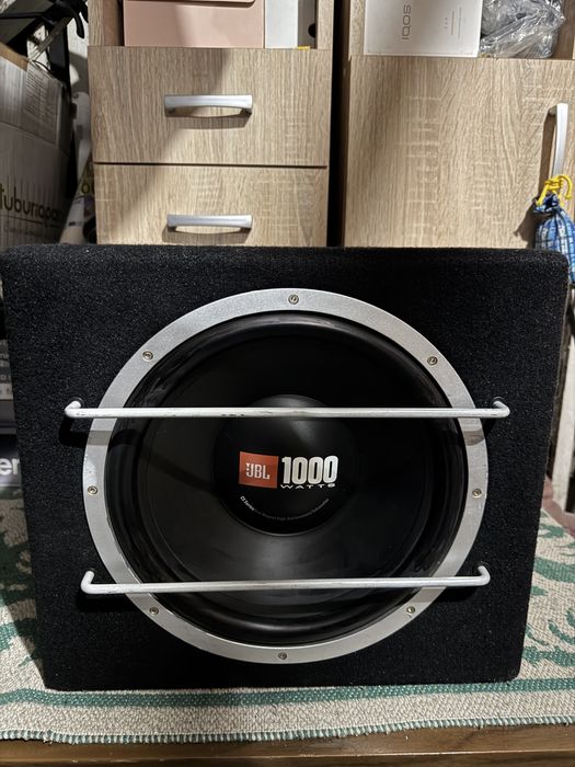 Vand subwoofer JBL