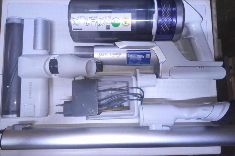 Пылесос Samsung Jet 70 Turbo. Б/У
