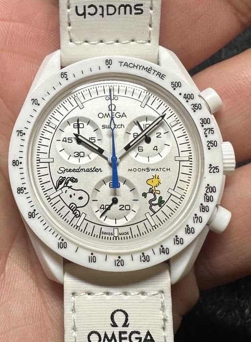 CEAS SWATCH X OMEGA MISSION TO MOON Snoopy`s Fan Version - Chronograf