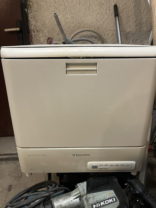 Съдомиална електролукс малка