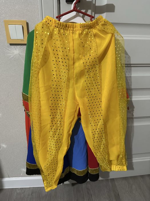 Индиский көйлек жылтыр