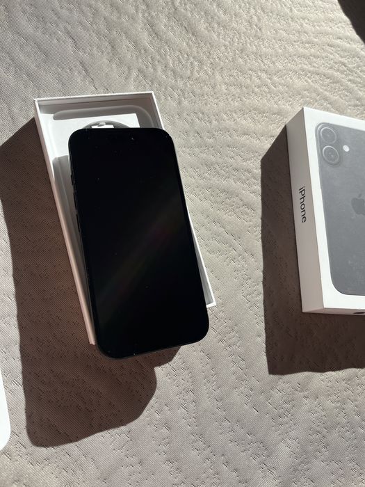 Iphone 16 simplu 128gb