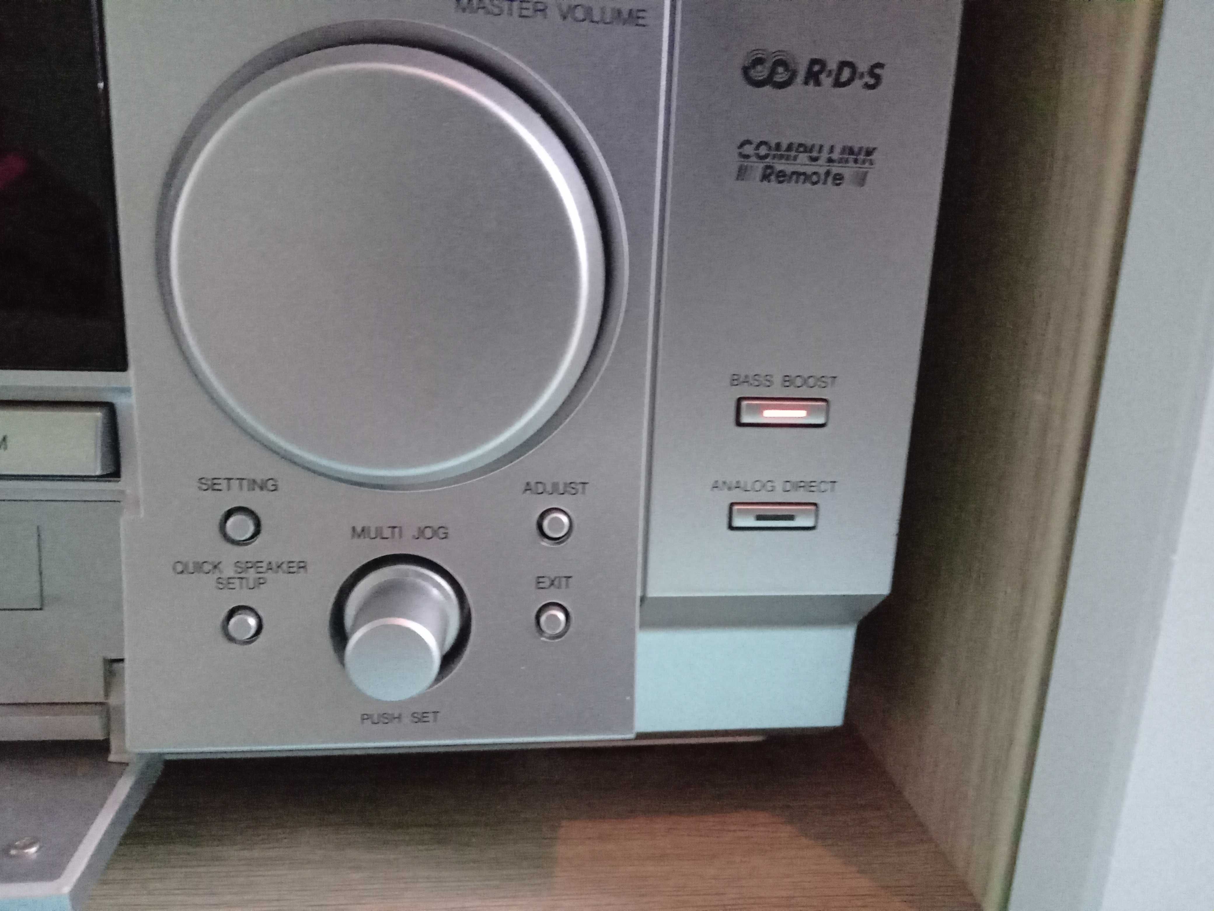 JVC KD 55 si RX 7032V, o telecomanda si 2 prospecte