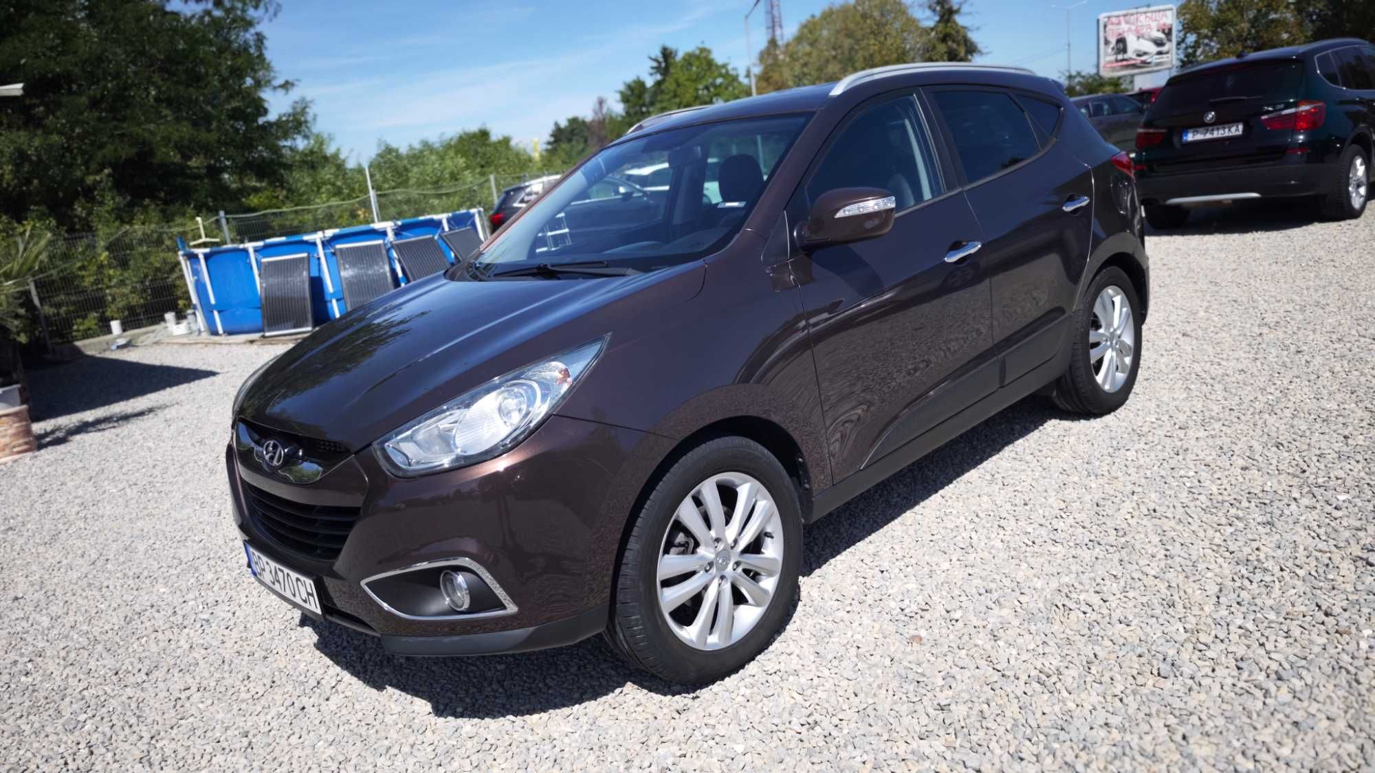 Кафяв/Всичко Платено/Обслужен/NAV/DVD/KAM/USB/КОЖА Hyundai IX35