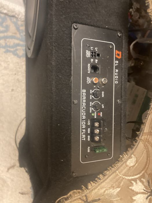 Продам сабвуфер DL Audio Barracuda