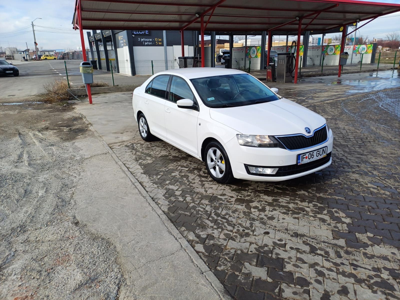 Skoda rapid 2015, 1.2 benzina+gpl. 6299€€€